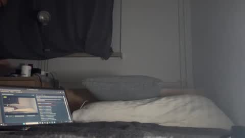 zbokk319121659104 online show from 11.20.25