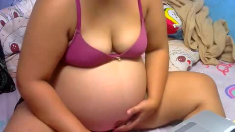 Im Zeanna online show from 04.12.26