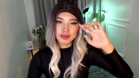 zelainalovetocum online show from 01.31.25