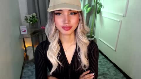 zelainalovetocum online show from 02.10.25