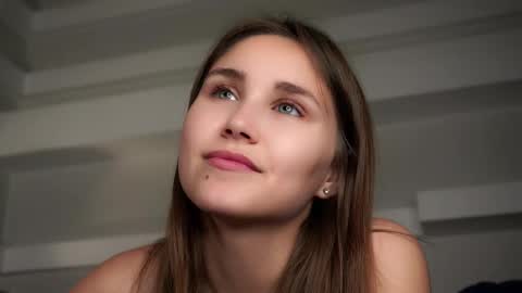 Emilia online show from 09.13.25