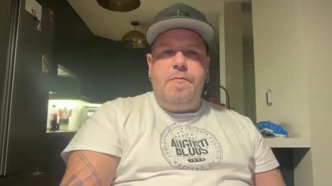 zellysgift1 online show from 10.22.25