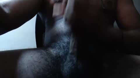 Snapshot of zelvaria chatting on 10.25.25 zelvaria online show from 10.25.25