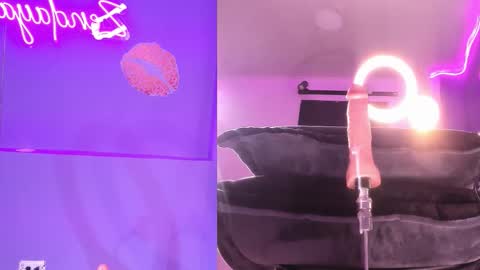 Zendaya online show from 02.21.26