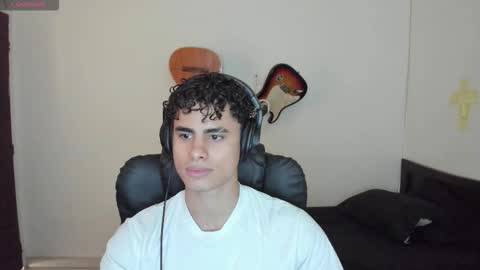 zenzhu online show from 11.05.25