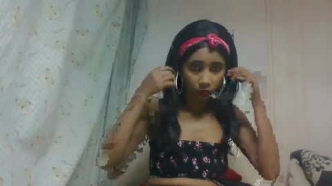 Snapshot of zeolineess chatting on 10.08.25 zeolineess online show from 10.08.25