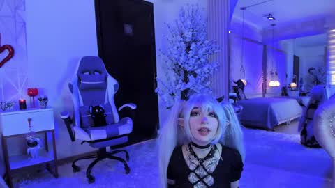 Snapshot of zephirah_abney chatting on 02.23.25 online show from 02.23.25