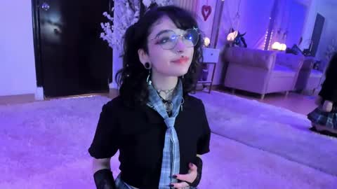 Snapshot of zephirah_abney chatting on 03.03.25 online show from 03.03.25