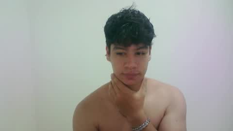 Snapshot of zeus_183 chatting on 03.09.26 zeus_183 online show from 03.09.26