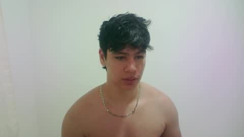 Snapshot of zeus_183 chatting on 03.12.26 zeus_183 online show from 03.12.26