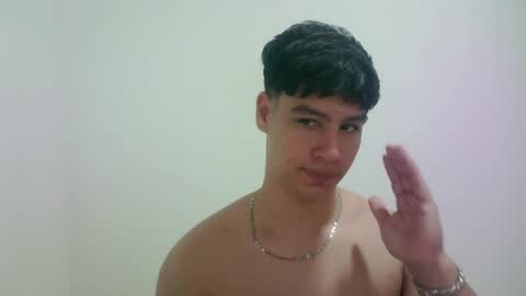 Snapshot of zeus_183 chatting on 04.04.26 zeus_183 online show from 04.04.26