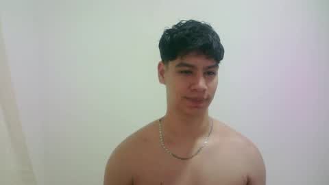 Snapshot of zeus_183 chatting on 04.06.26 zeus_183 online show from 04.06.26