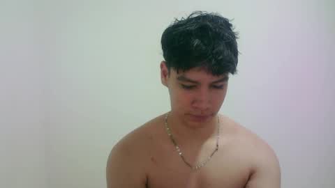 Snapshot of zeus_183 chatting on 04.13.26 zeus_183 online show from 04.13.26