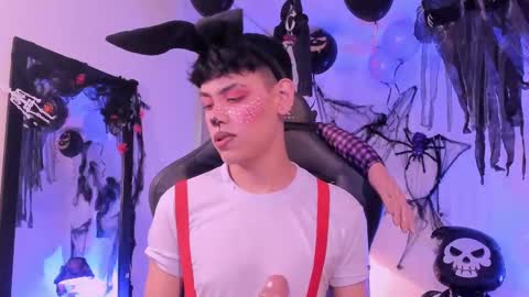 Snapshot of zeus_blaze chatting on 10.09.25 zeus_blaze online show from 10.09.25