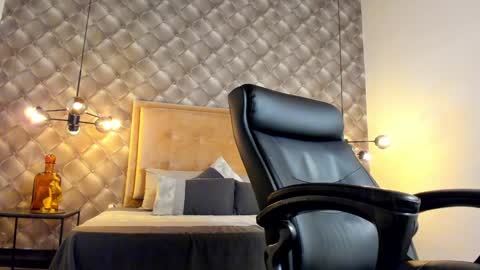 zeus online show from 12.08.24