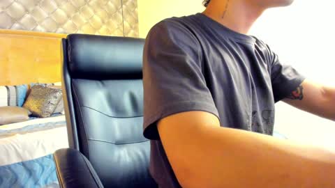 zeus online show from 12.31.24