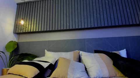 zeus online show from 02.15.25