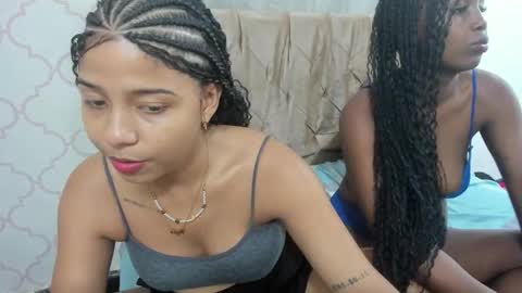 zeynep_20_ online show from 12.14.25