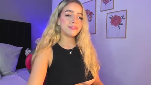 Zhavia  online show from 02.11.25