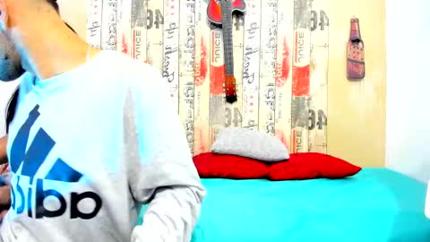 ZHAMIRA  ANDRES online show from 12.05.24