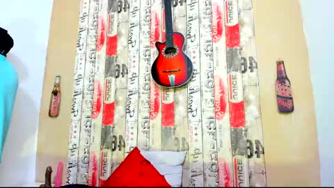 ZHAMIRA  ANDRES online show from 12.27.24