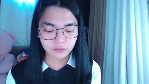 im your lovely zhaviabigcock here online show from 02.05.25