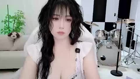 zhen online show from 10.16.25