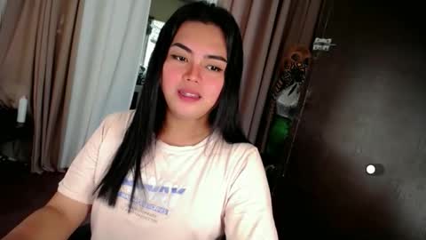 Snapshot of zhillycate chatting on 10.21.25 CATE online show from 10.21.25