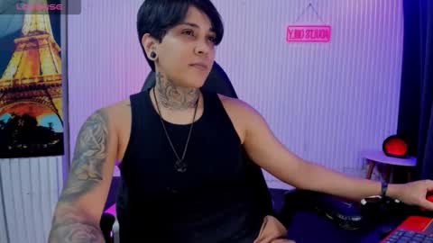 zhoestrong online show from 06.06.26
