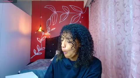 Zia Green online show from 03.06.25