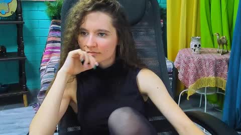 zianichols online show from 01.21.25