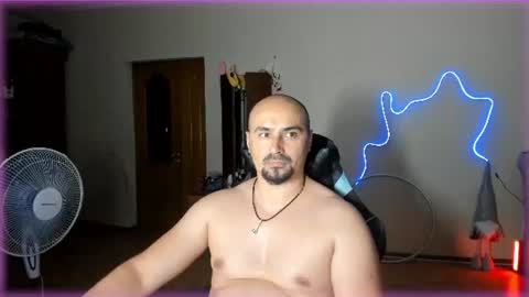 Snapshot of ziesh chatting on 07.20.26 Ziesh online show from 07.20.26