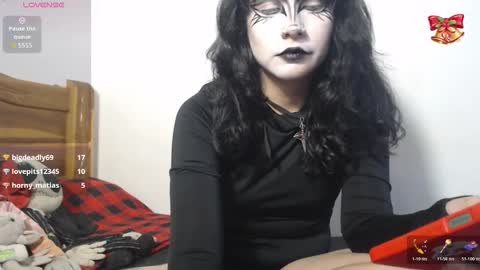 Snapshot of ziggyblunt chatting on 03.21.26 ziggyblunt online show from 03.21.26