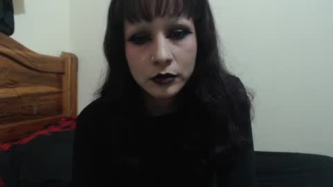 Snapshot of ziggyblunt chatting on 04.26.26 ziggyblunt online show from 04.26.26