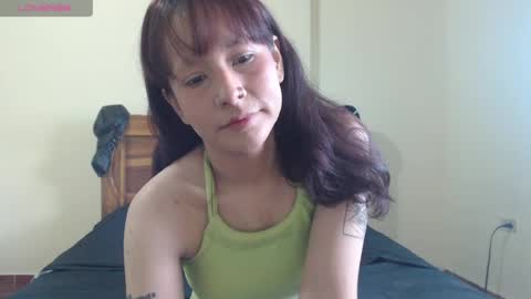 Snapshot of ziggyblunt chatting on 05.24.26 ziggyblunt online show from 05.24.26