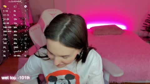Zlata  Mon Tue Thu Fri Sun Sa GMT 3 0000pm - 0600pm  online show from 01.08.25