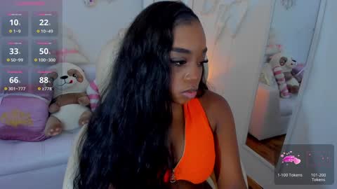 Zobe Love online show from 12.04.24