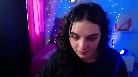 Snapshot of zoe_0111 chatting on 01.14.25 zoe_0111 online show from 01.14.25