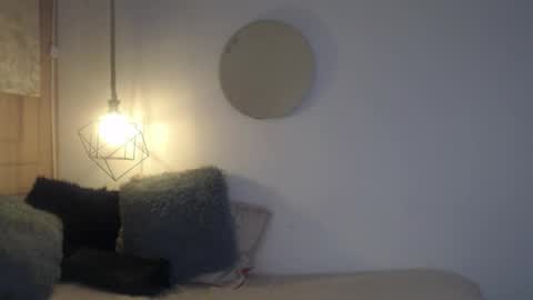 zoe__baker online show from 04.22.26