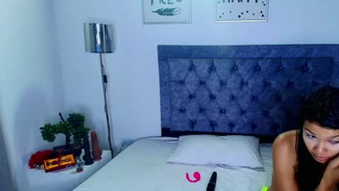Zoe Blake online show from 07.04.26