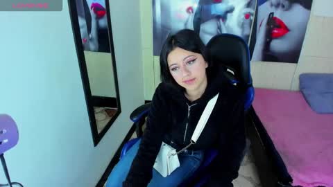 Z O E online show from 11.16.25