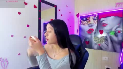 Snapshot of zoe_connor19 chatting on 06.23.26 Z O E online show from 06.23.26