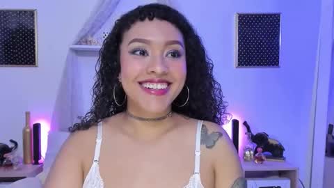 Zoe Gruber online show from 10.05.25