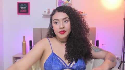 Zoe Gruber online show from 11.08.25