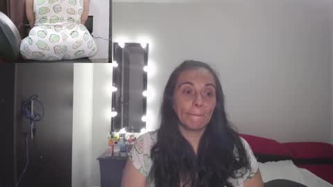 Snapshot of zoe_hotxxx chatting on 01.27.25 zoe hotxxx online show from 01.27.25