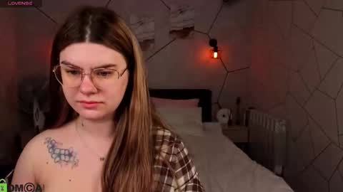 Snapshot of zoe_j0y chatting on 02.25.26 Zoe online show from 02.25.26