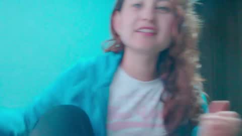 Snapshot of zoe_jones2 chatting on 02.18.25 Zoe online show from 02.18.25