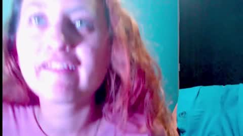 Snapshot of zoe_jones2 chatting on 03.11.25 Zoe online show from 03.11.25
