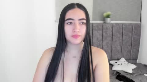 zoe_jones7 online show from 11.24.25