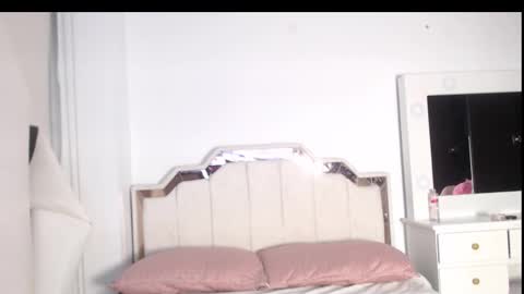 CAMILA online show from 09.11.25